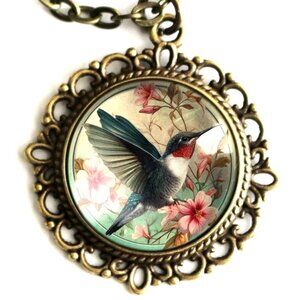 Hummingbird Necklace - Art Nouveau Ornate Pendent - Antique &‎ Vintage Jewelry